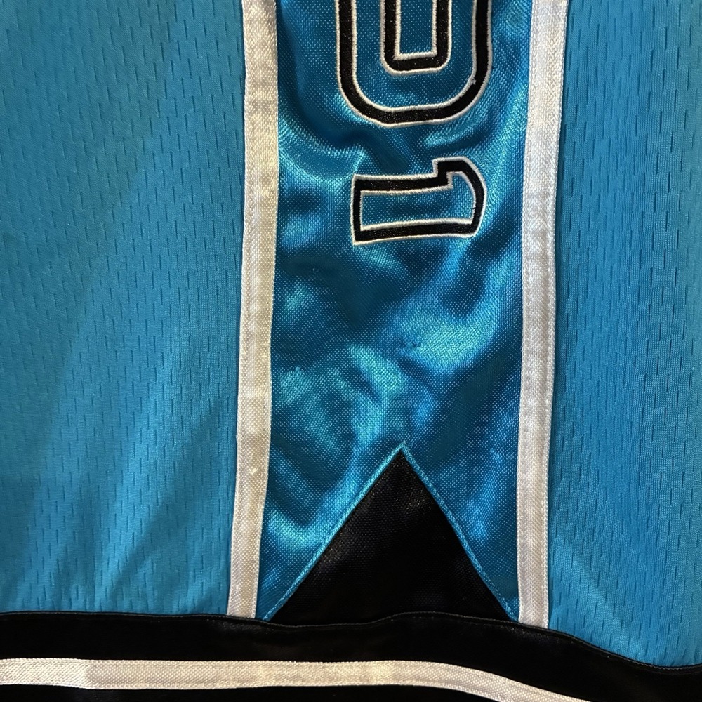 Vintage Y2K And1 Mens Shorts Basketball Baggy Shimmer Shiny Size 2XL - Picture 7 of 9